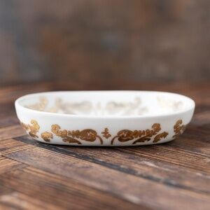 Laurel Grove gold white porcelain china soap dish